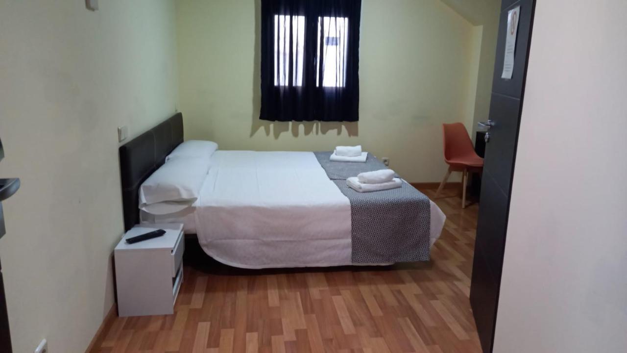 Las Olivas- Borox Aparthotel Sesena Nuevo ภายนอก รูปภาพ